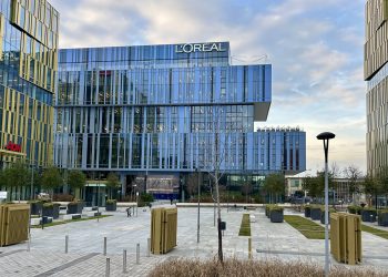 L’Oréal archivia il 2025 con ricavi a 44,05 miliardi di euro (+4%)